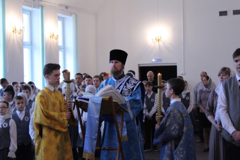 БЛАГОВЕЩЕНИЕ ПРЕСВЯТОЙ БОГОРОДИЦЫ
