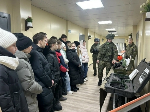 ЭКСКУРСИЯ В ВОИНСКУЮ ЧАСТЬ