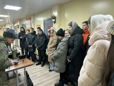 ЭКСКУРСИЯ В ВОИНСКУЮ ЧАСТЬ