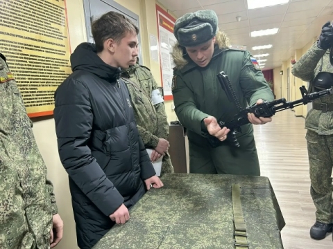 ЭКСКУРСИЯ В ВОИНСКУЮ ЧАСТЬ